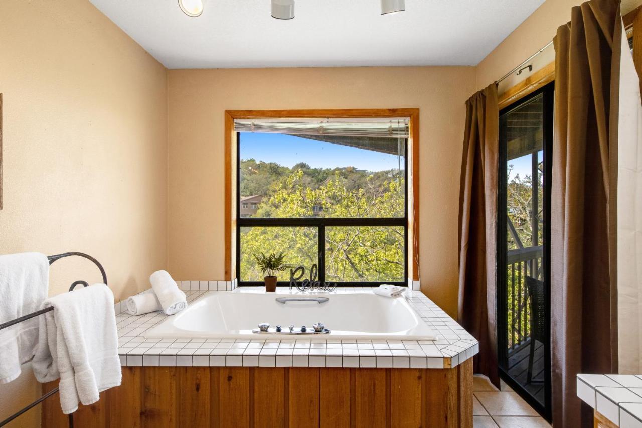 Spicewood Treehouse Villa Kültér fotó